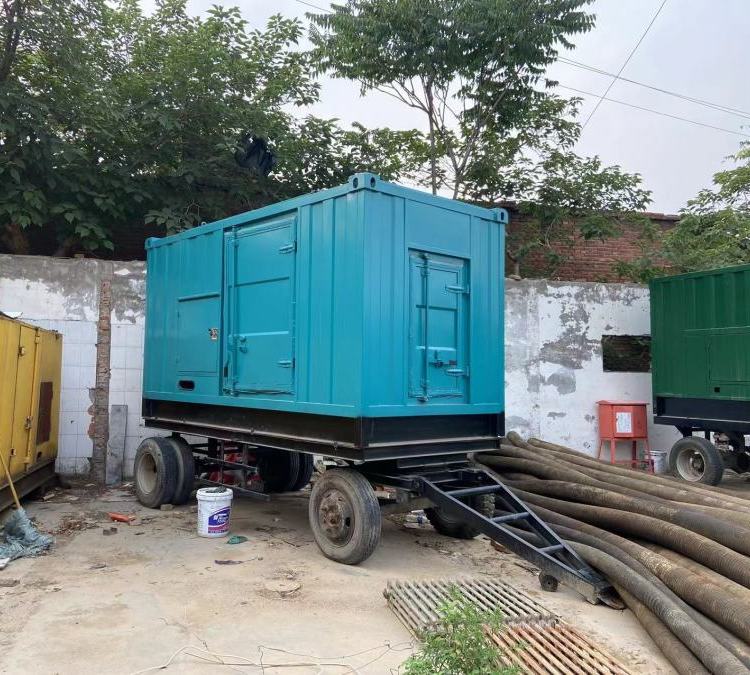 泉山柴油发电机机组的控制器是如何操作使用的?