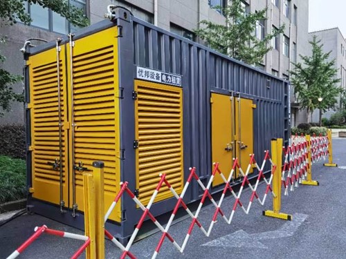 泉山温度对电压测量结果的影响是否存在理论计算公式？