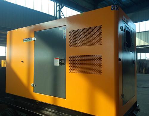 泉山汽油发电机组电瓶电解液的密度应该保持在什么范围？